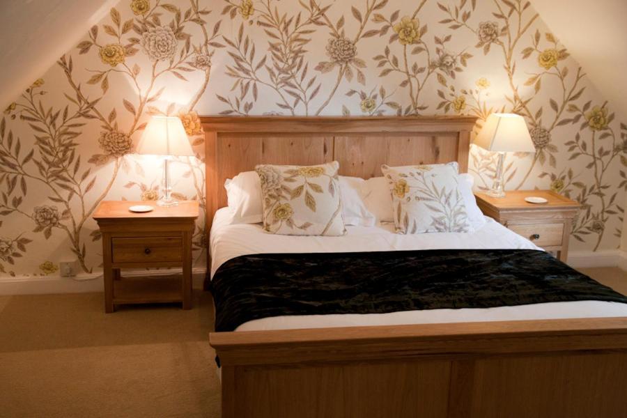 Amberley Inn Страуд Номер фото